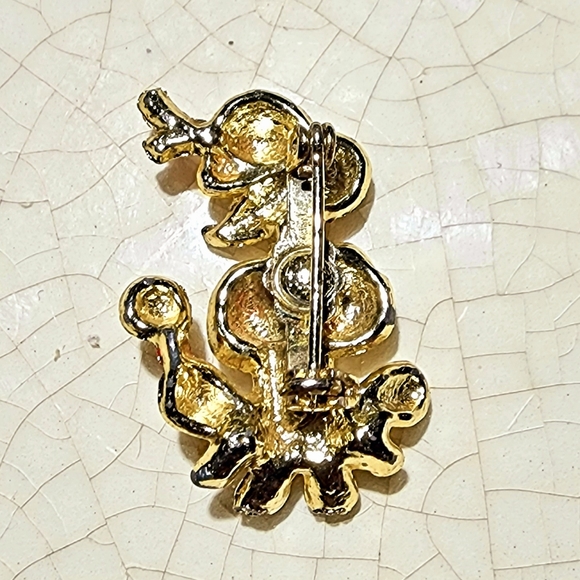 Vintage golden poodle with red bows brooch - Picture 2 of 5
